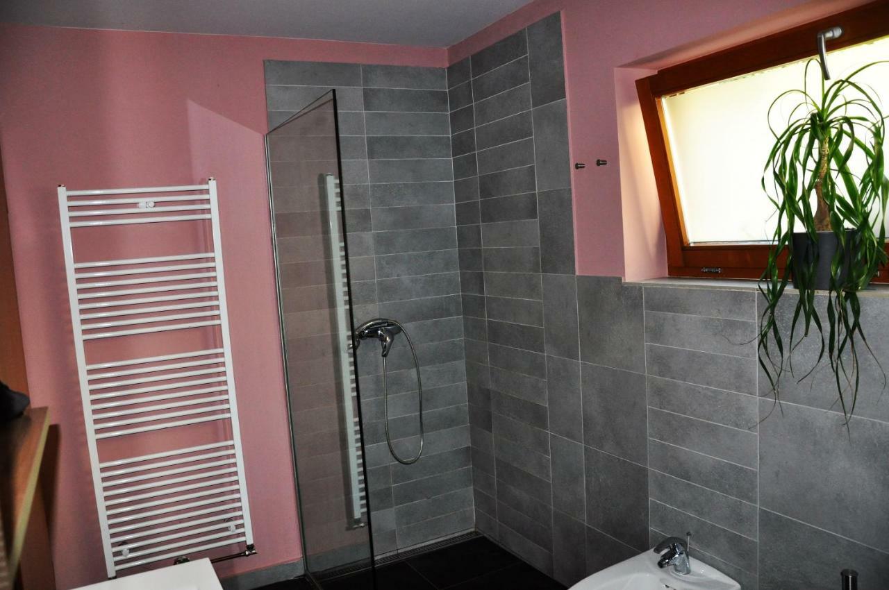 Apartma Rosa Spodnji Otok Dış mekan fotoğraf